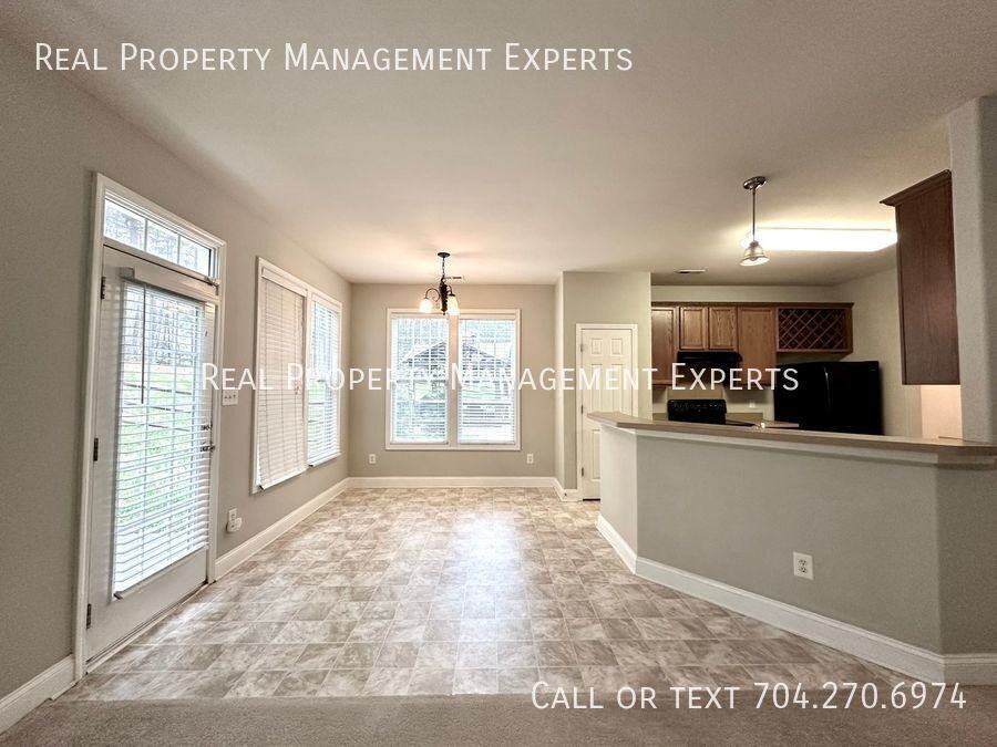 9824 Coatbridge Dr - Photo 6 of 24