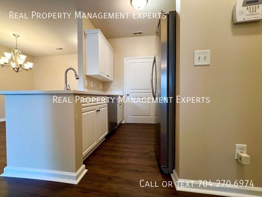 18711 Ruffner Dr #1A - Photo 3 of 12