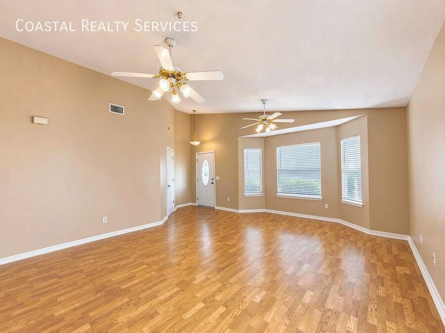 771 Pearl Sand Dr - Photo 2 of 15