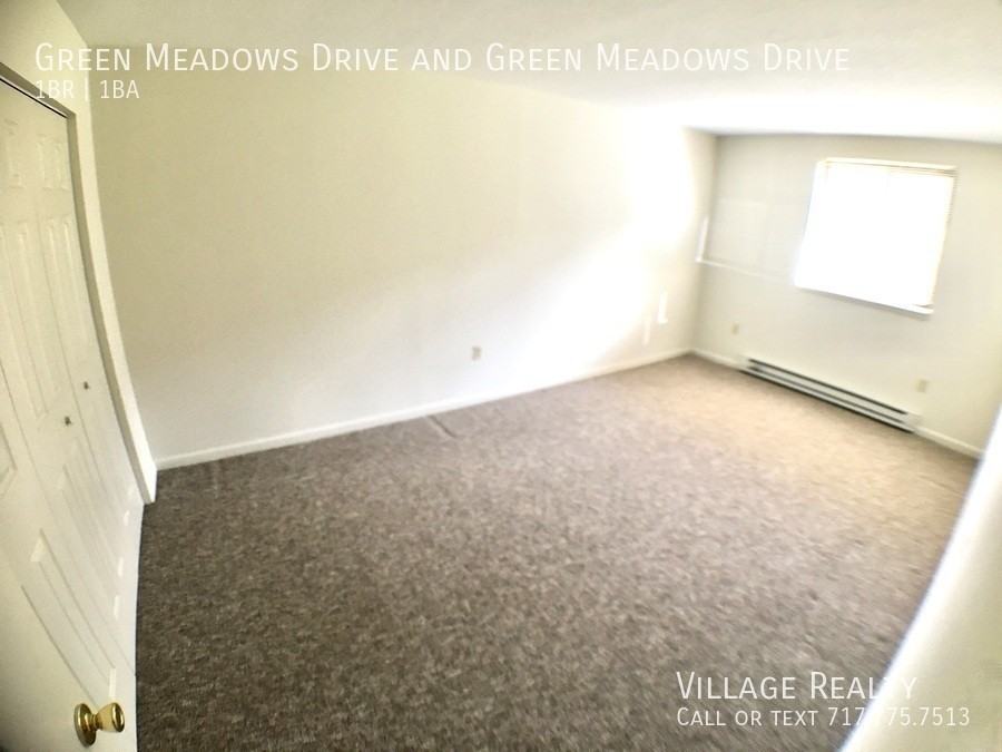 Green Meadows Drive & & Green Meadows Drive #530 - Photo 3 of 21