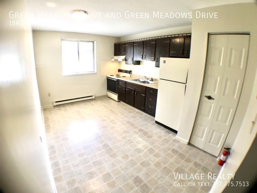 Green Meadows Drive & & Green Meadows Drive #530 - Photo 6 of 21