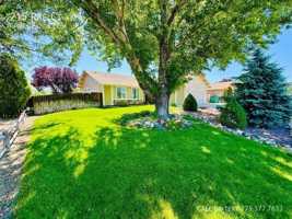 featured image of 215 Rae Ct
