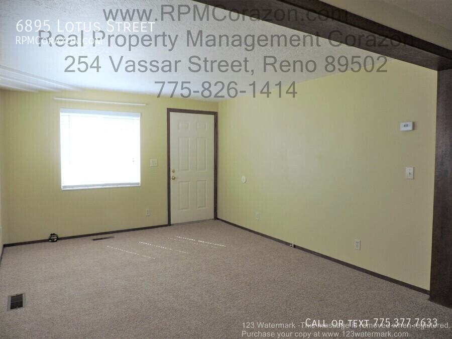 6895 Lotus St - Photo 5 of 22