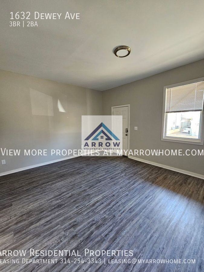 1632 Dewey Ave - Photo 3 of 20