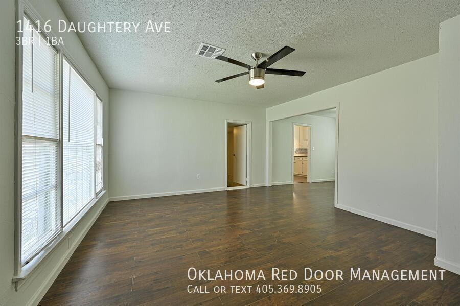 1416 Daughtery Ave - Photo 3 of 20