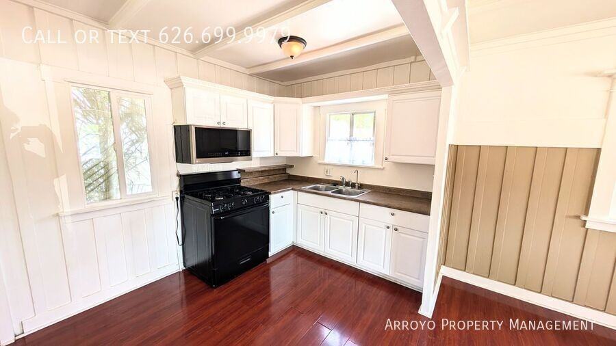 417 S Canyon Blvd - Photo 2 of 16