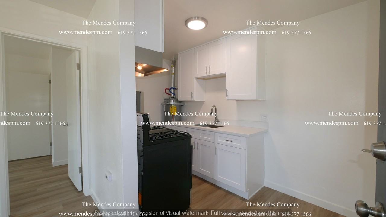 3893 Superior St - Photo 5 of 14