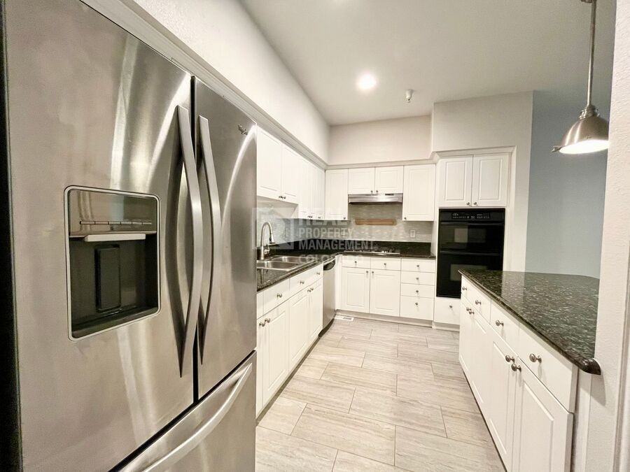 45 Jackson St #C - Photo 6 of 19