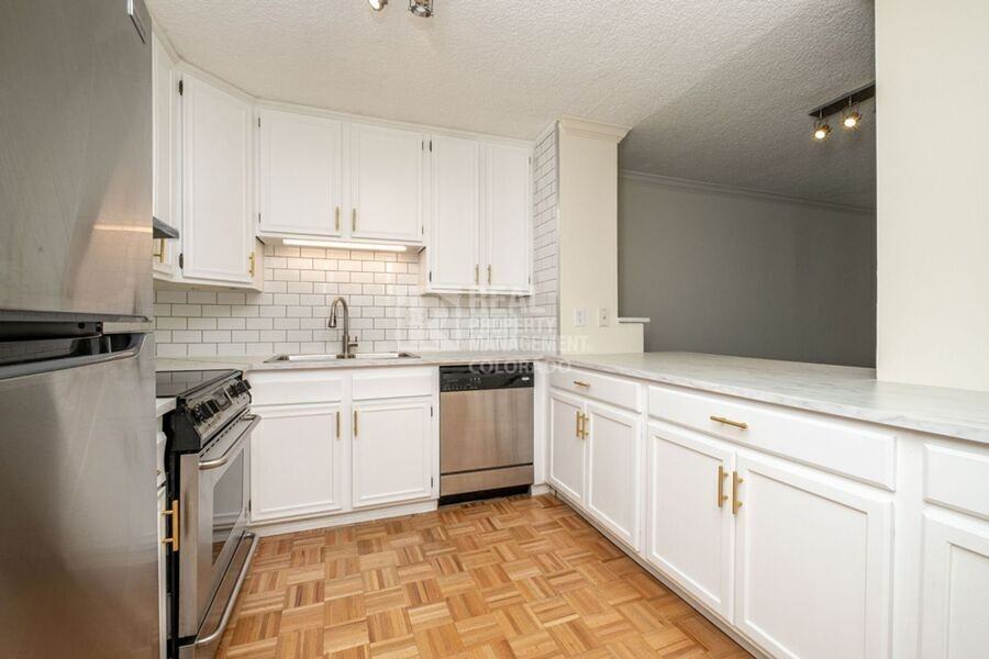 3470 S Poplar St #407 - Photo 6 of 29