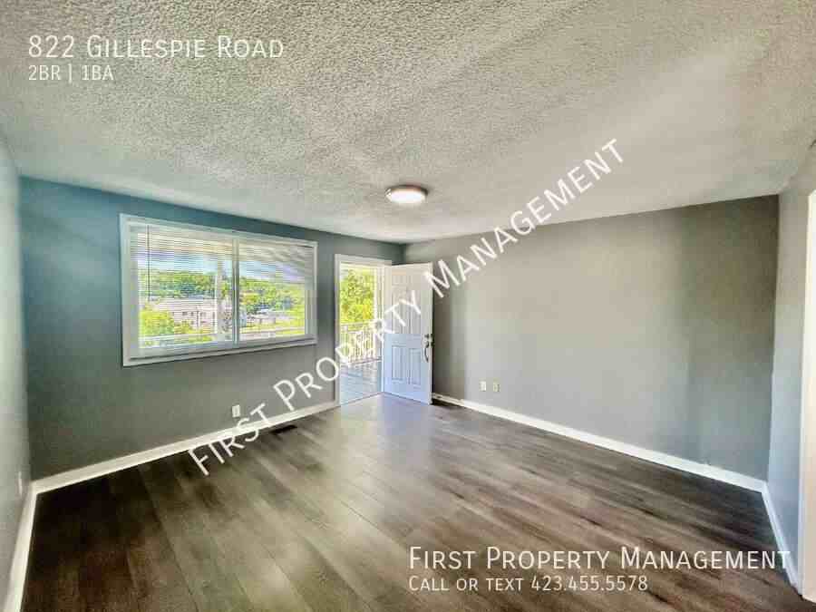 822 Gillespie Rd - Photo 7 of 23