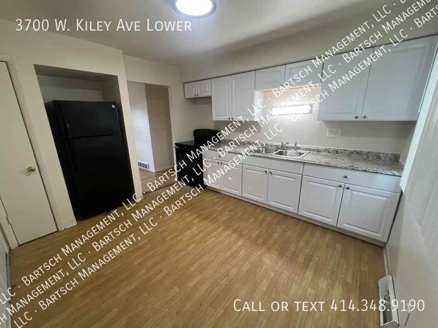 3700 W Kiley Ave Lowr - Photo 7 of 8
