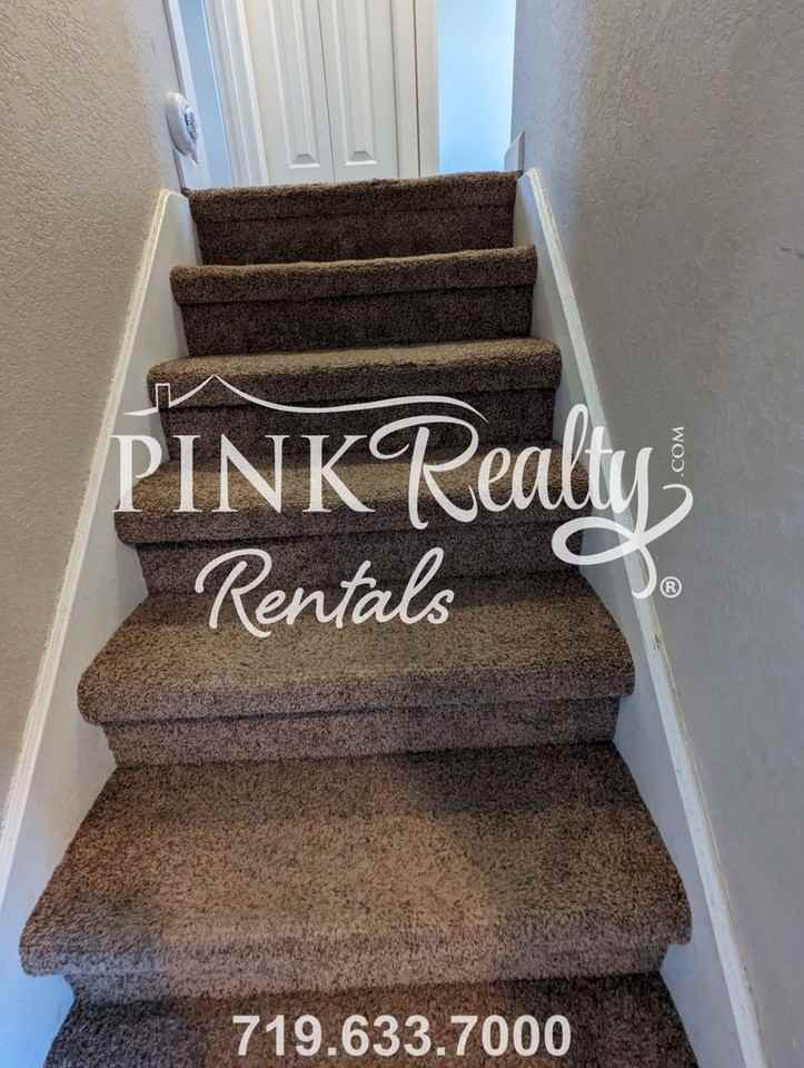 1730 Luna Dr - Photo 5 of 27