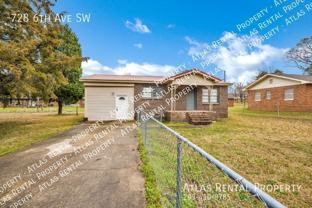 728 6th Ave Sw - Photo 1 of 1