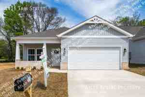 featured image of 4416 Tari St