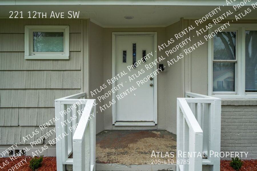 221 12th Ave Sw - Photo 5 of 16