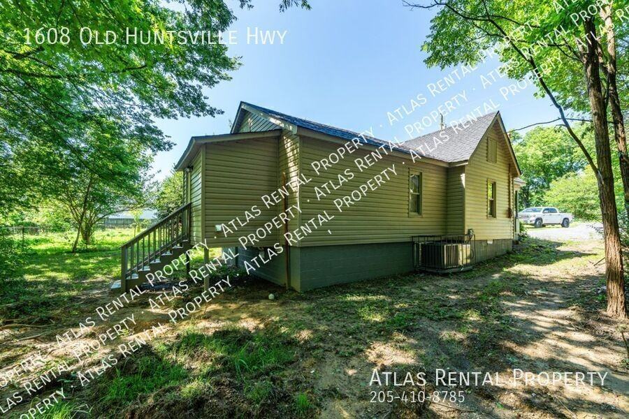 1608 Old Huntsville Hwy Nw - Photo 4 of 21