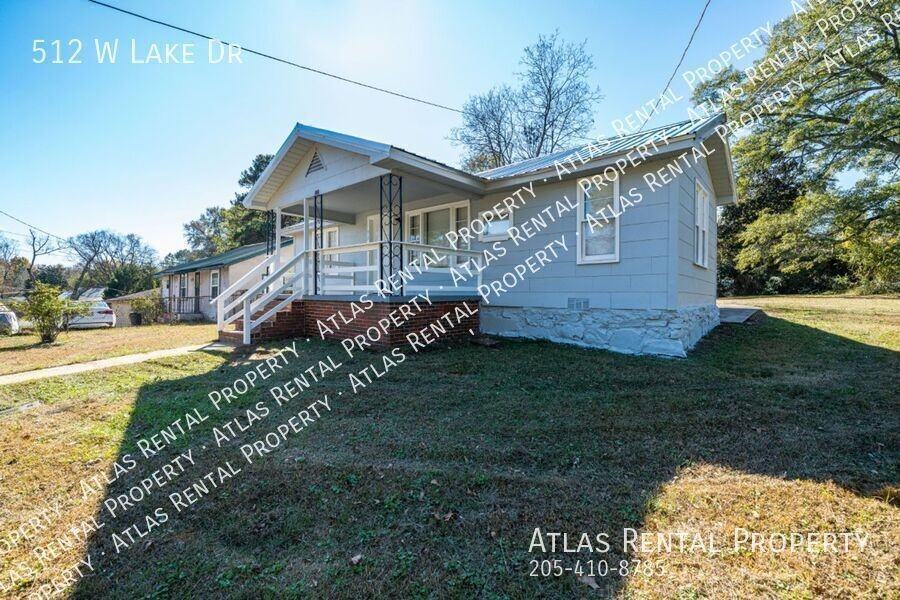 512 W Lake Dr - Photo 2 of 17