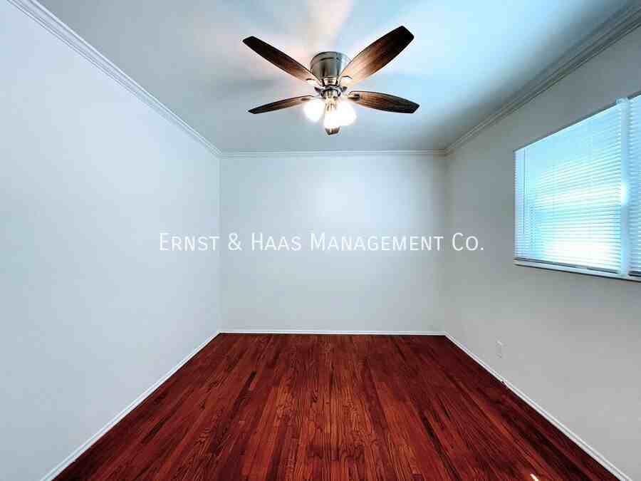1224 Bennett Ave #03 - Photo 7 of 8