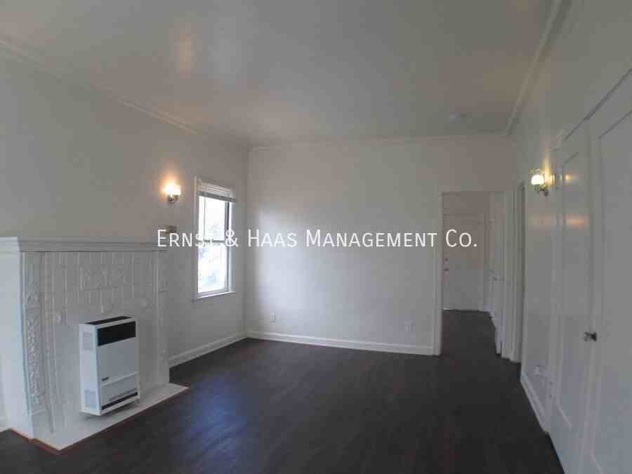 944 Maine Ave #A - Photo 6 of 24