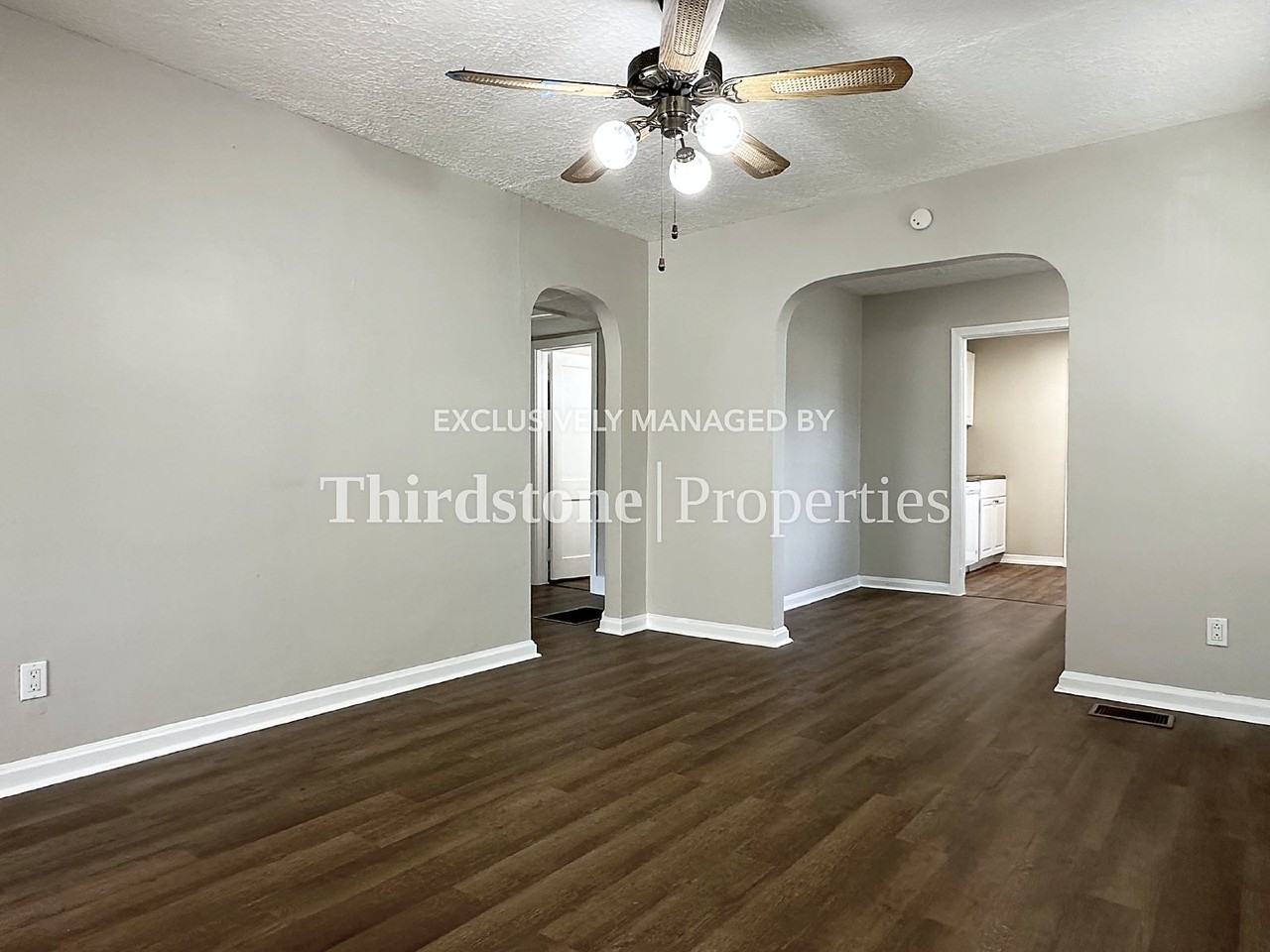 2406 Lamee Ave - Photo 7 of 21