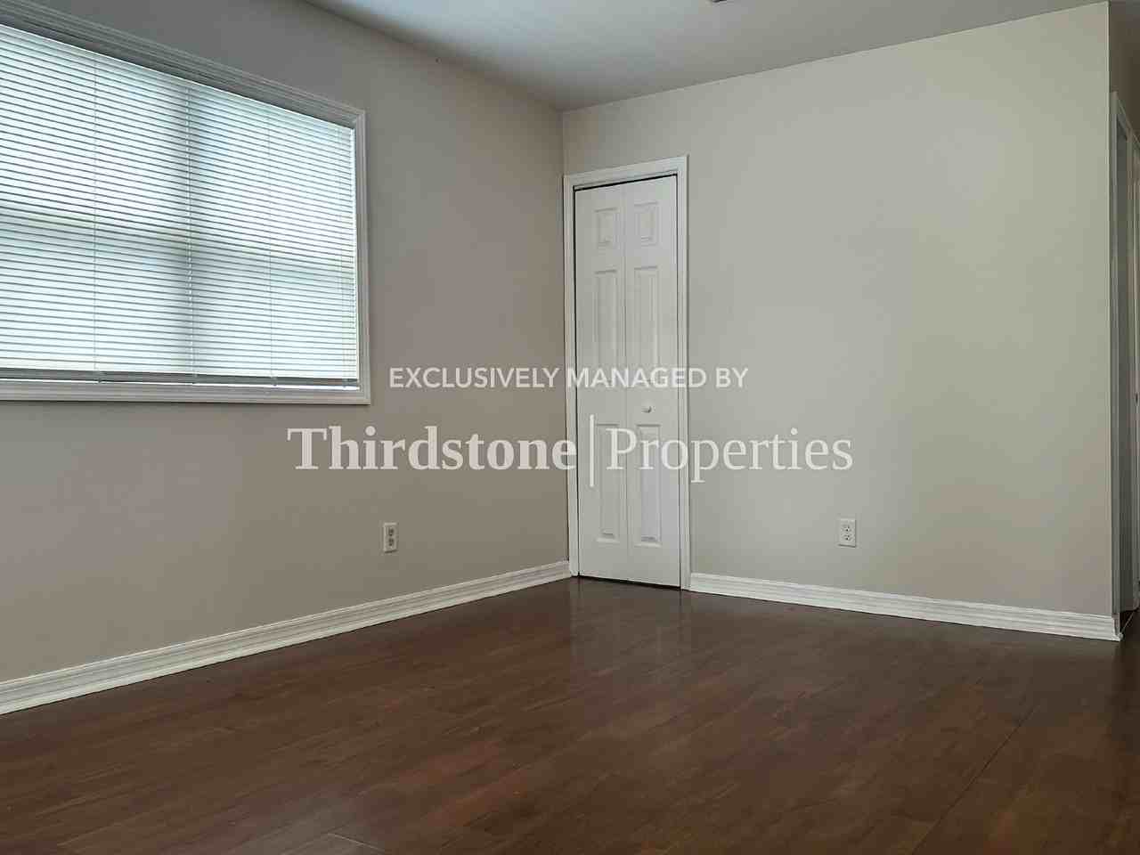 1173 W 27th St - Photo 7 of 24