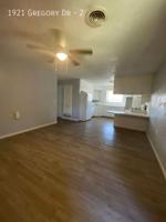 featured image of 1921 Gregory Dr #2