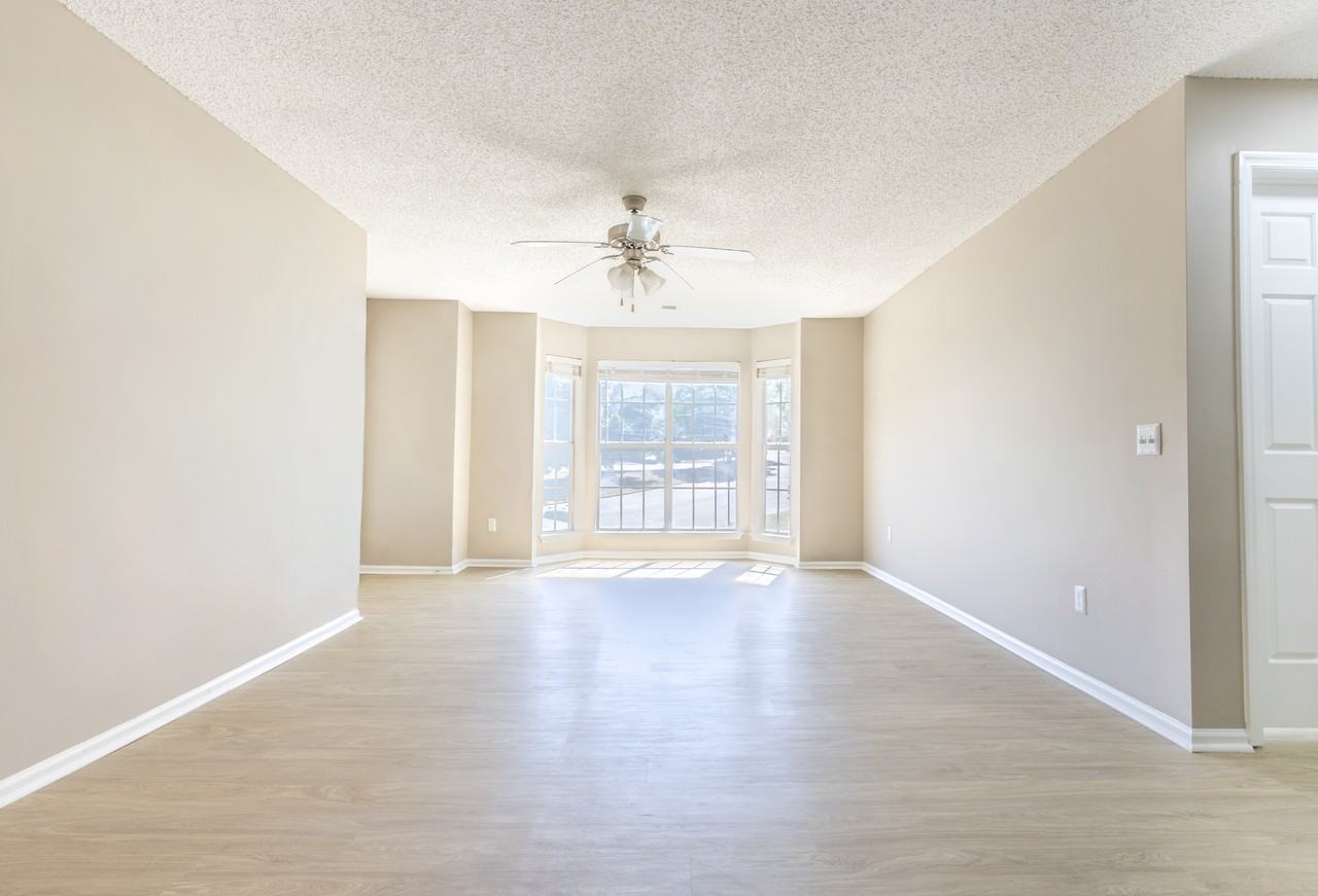 1036 Caledon Ct #1036 - Photo 7 of 9