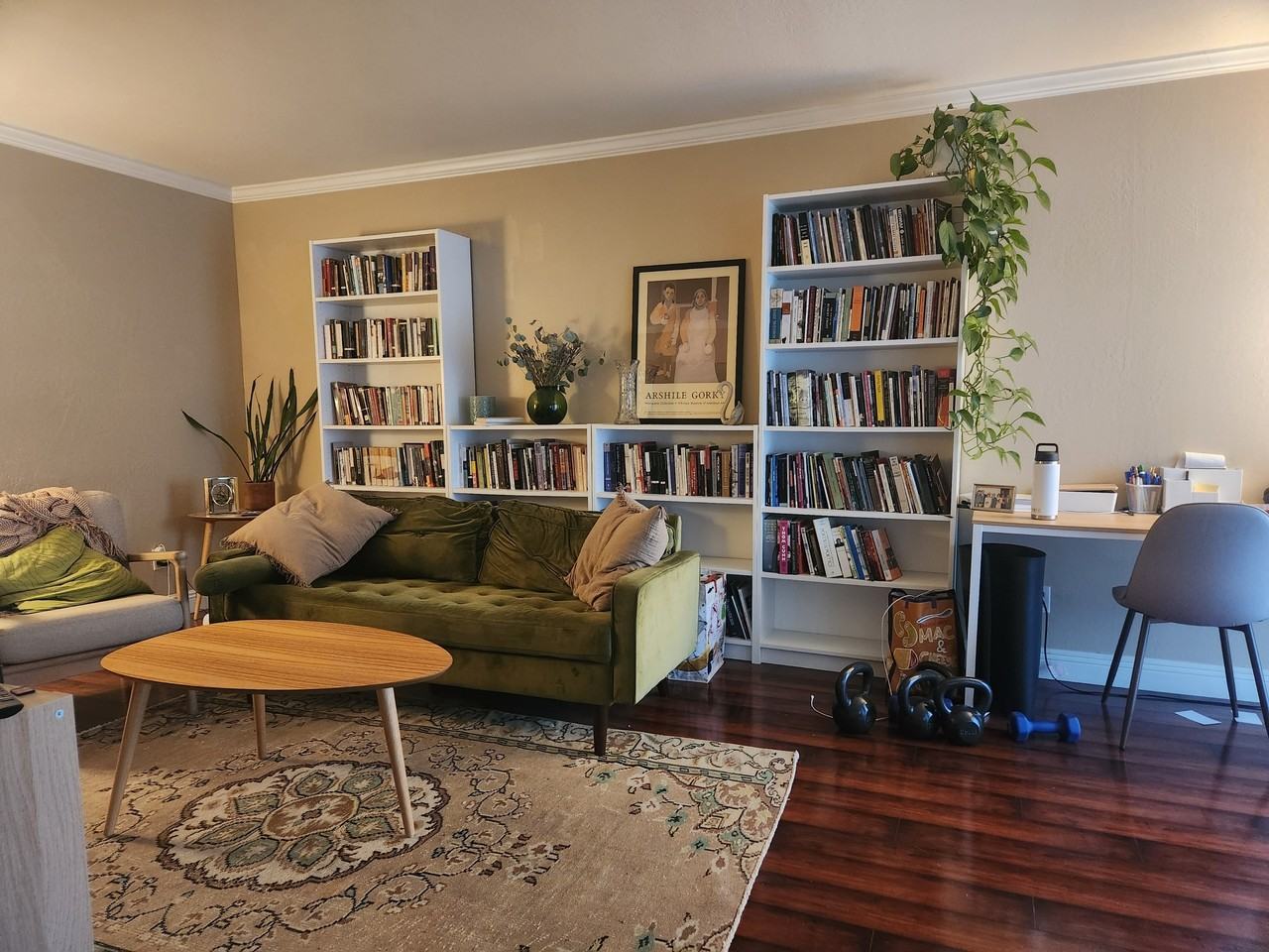 131 E St #1 - Photo 4 of 14