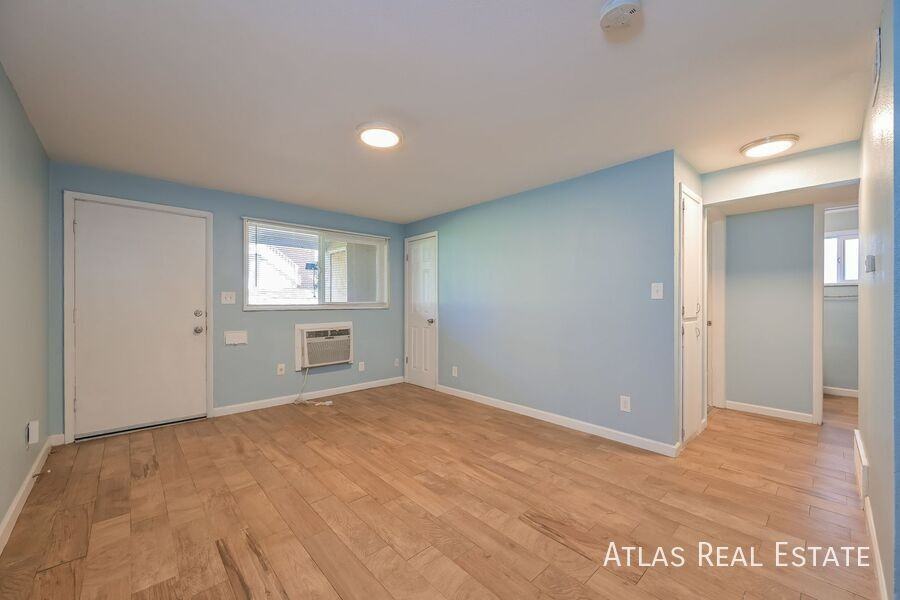 5787 S Bannock St - Photo 6 of 19