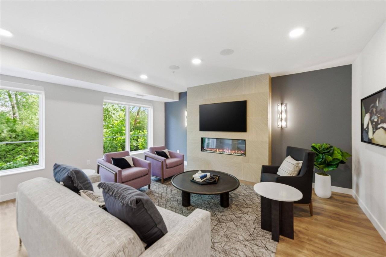 Ride Apartments - Photo 7 of 47