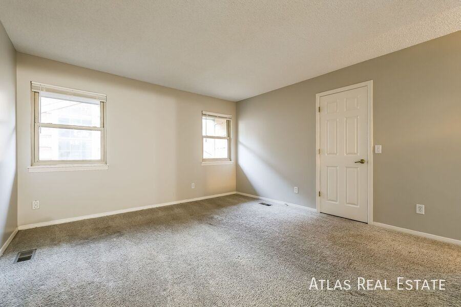 10102 W Ida Ave #213 - Photo 6 of 13