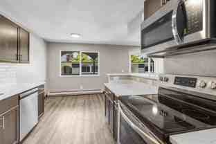 7654 40th St W #21 - Photo 1 of 1