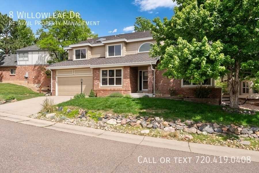 8 Willowleaf Dr - Photo 2 of 50