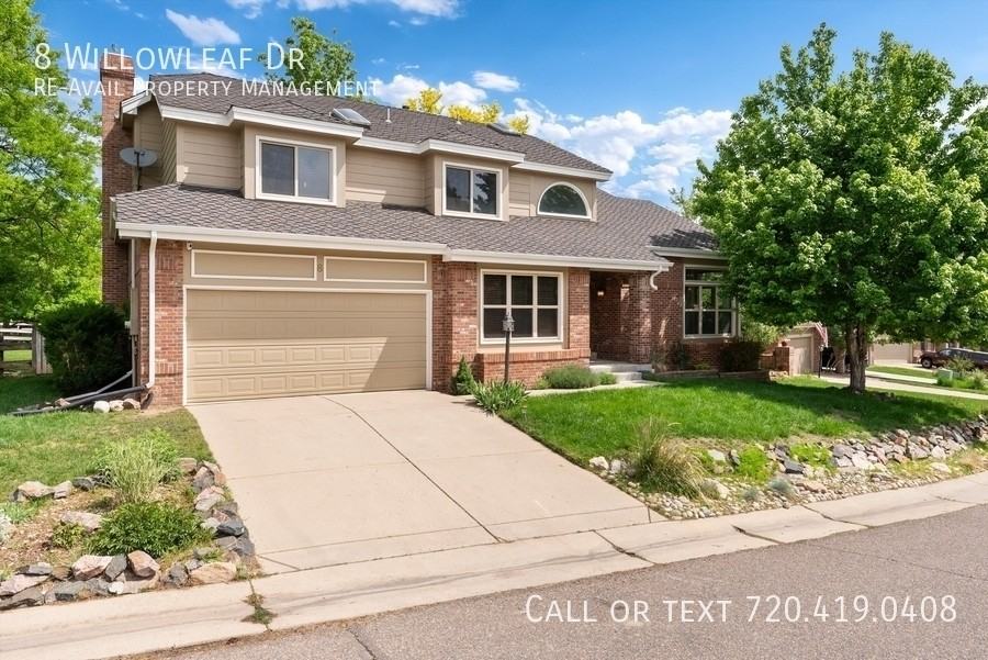 8 Willowleaf Dr - Photo 3 of 50