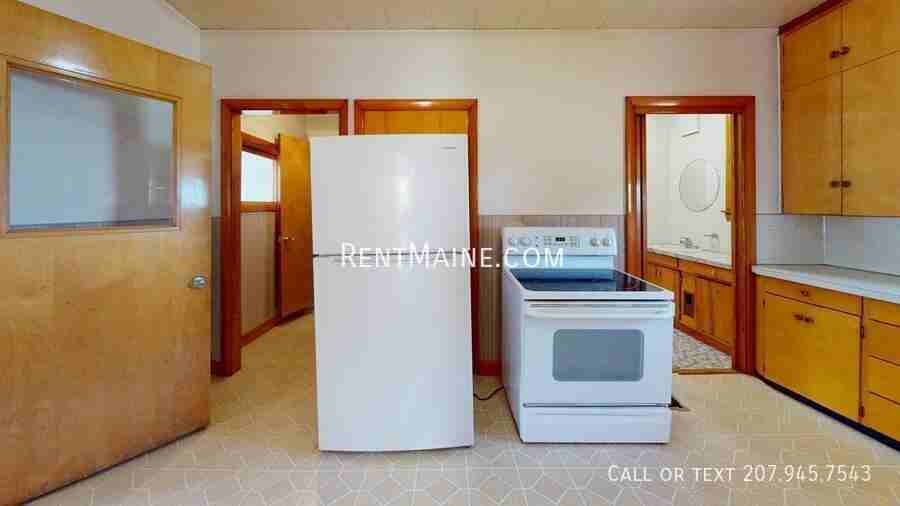 445 Main St #A - Photo 2 of 15