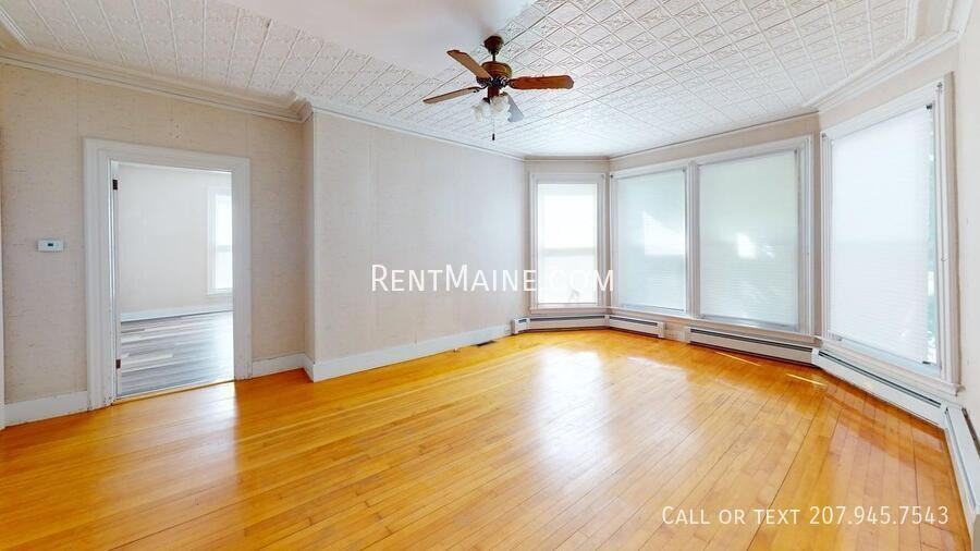 445 Main St #A - Photo 4 of 15