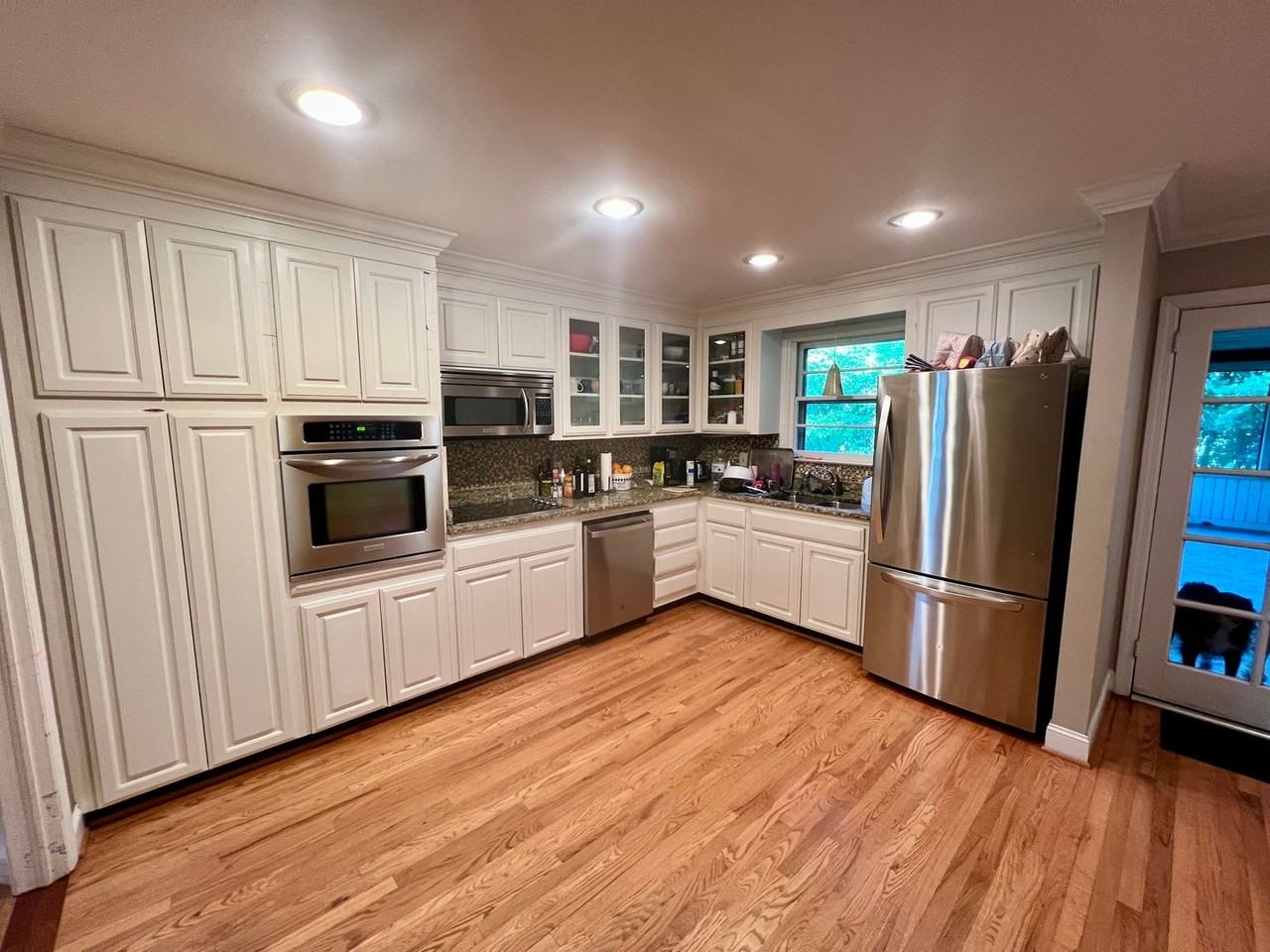 3641 Foxhall Rd - Photo 6 of 17