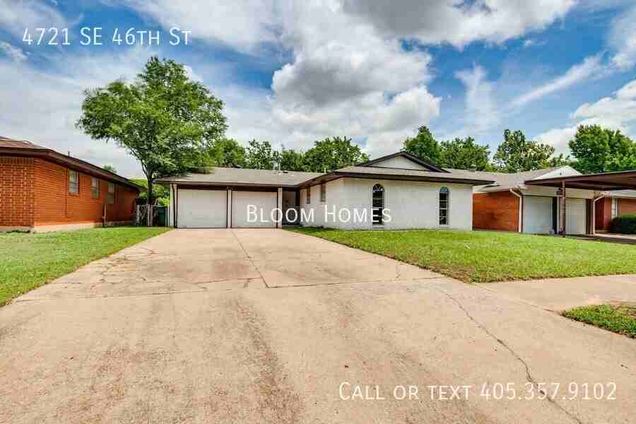 4721 Se 46th St - Photo 2 of 22
