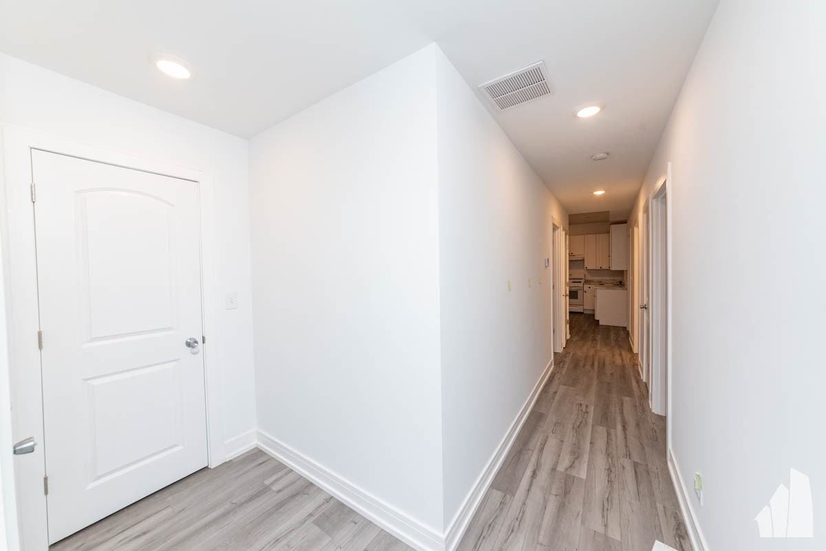 4616 N Monticello Ave #2 - Photo 4 of 8
