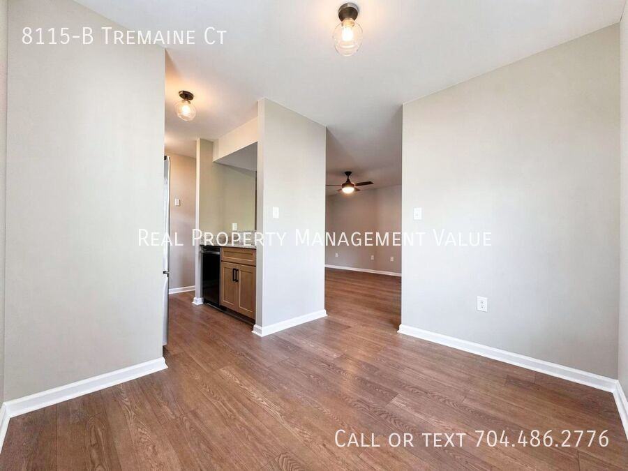 8115 Tremaine Ct Apt B - Photo 6 of 10