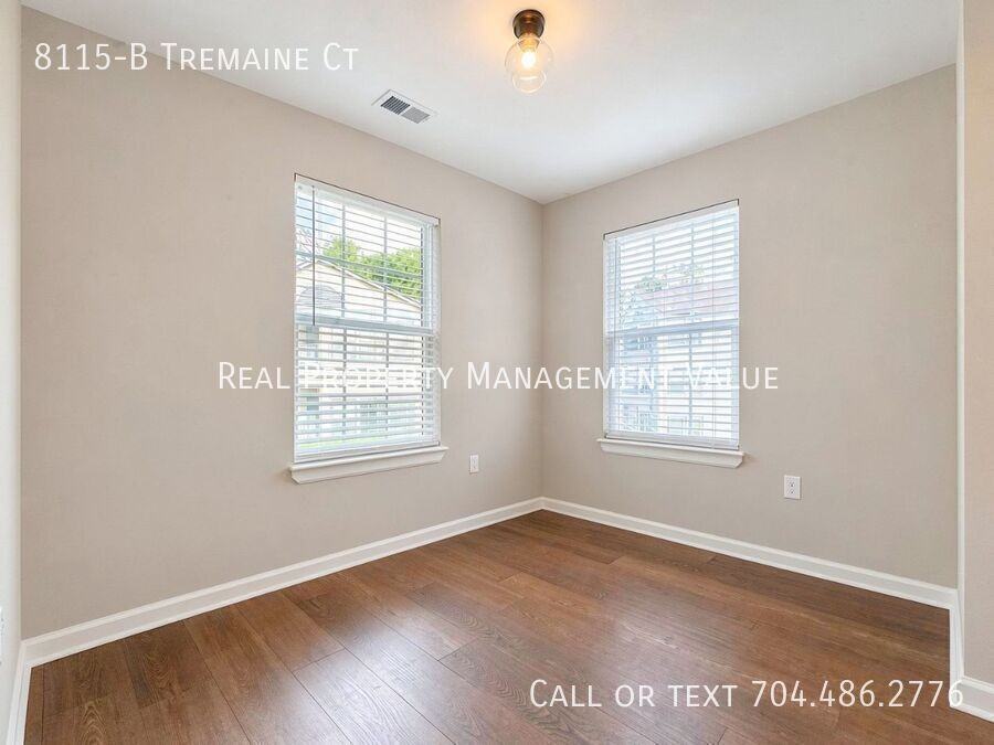 8115 Tremaine Ct Apt B - Photo 7 of 10