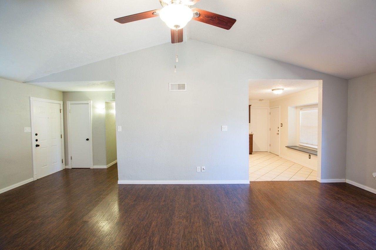 5713 Baker Dr - Photo 6 of 25