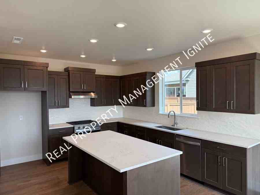 60948 Se Apollo Pl - Photo 2 of 19