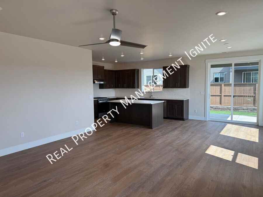 60948 Se Apollo Pl - Photo 6 of 19
