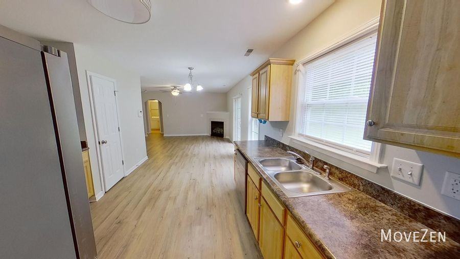 1517 Everett Springs Dr - Photo 2 of 39