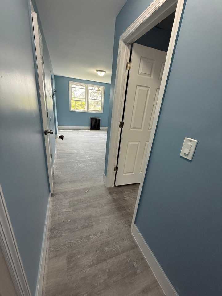 222 Sommerville Pl #3rd - Photo 2 of 9