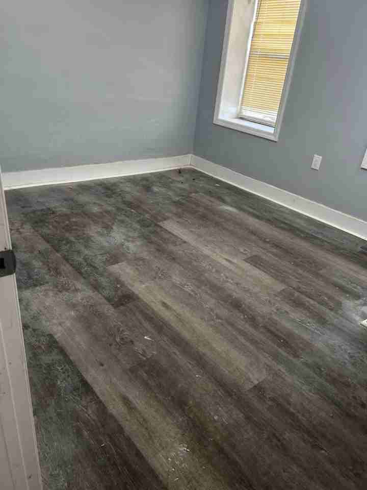 51 S High St - Photo 6 of 8