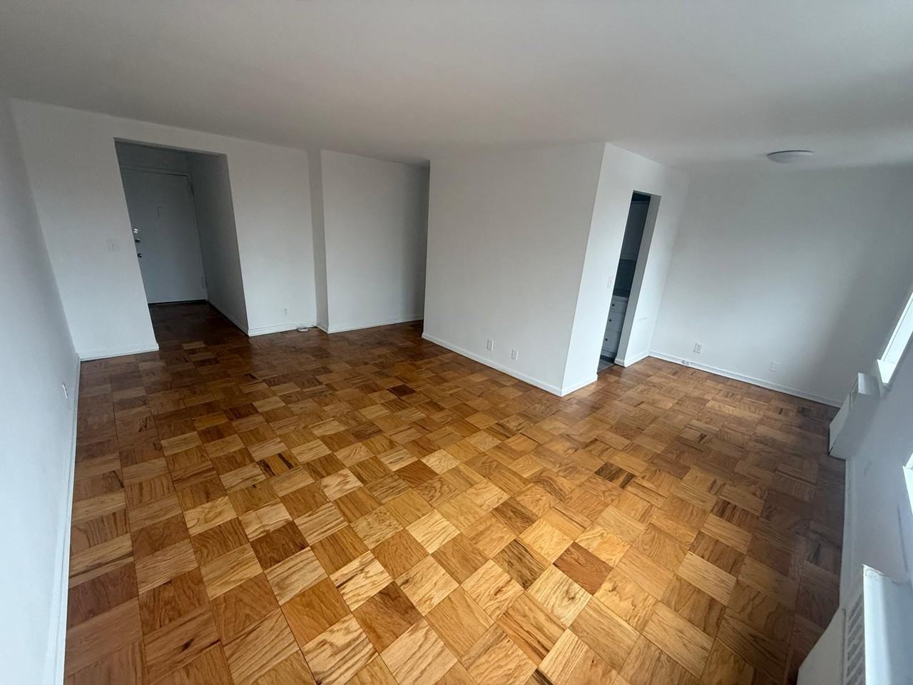 793 Mclean Ave #4A - Photo 5 of 8