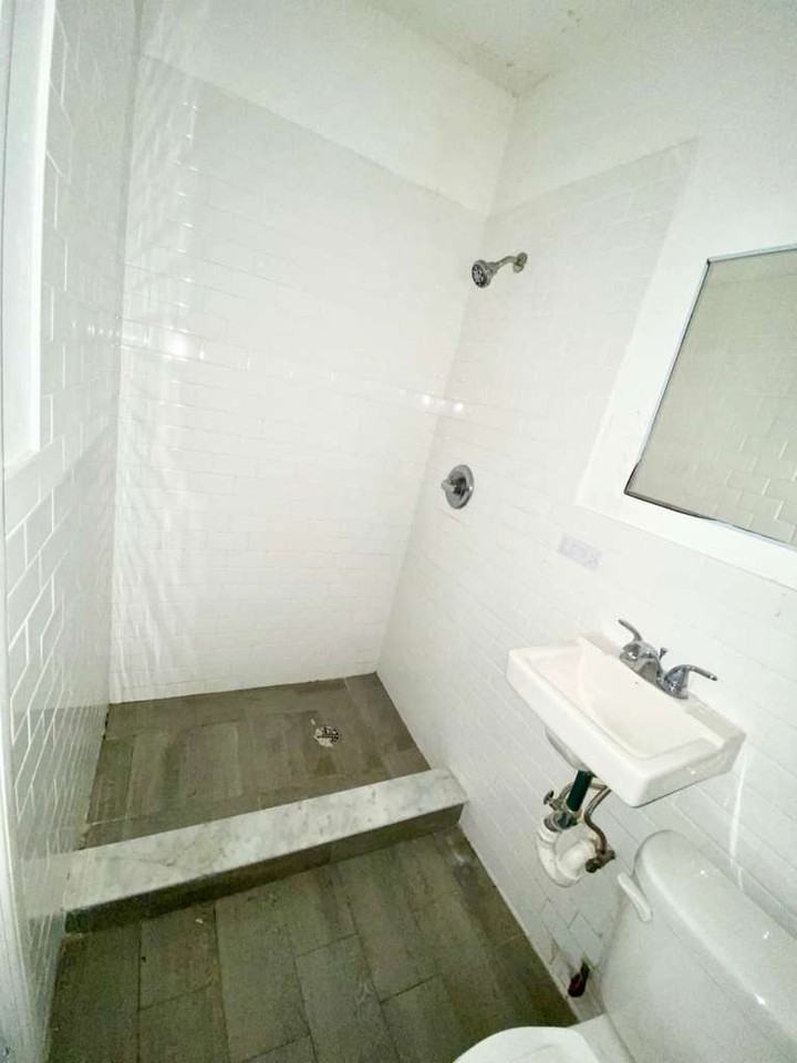 16 Mulberry St #3 - Photo 5 of 10