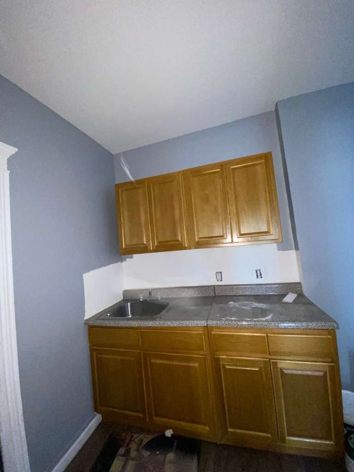 16 Mulberry St #3 - Photo 6 of 10